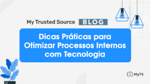 Imagem de uma equipe de trabalho usando tecnologia para otimizar processos internos na empresa, com foco em eficiência e agilidade